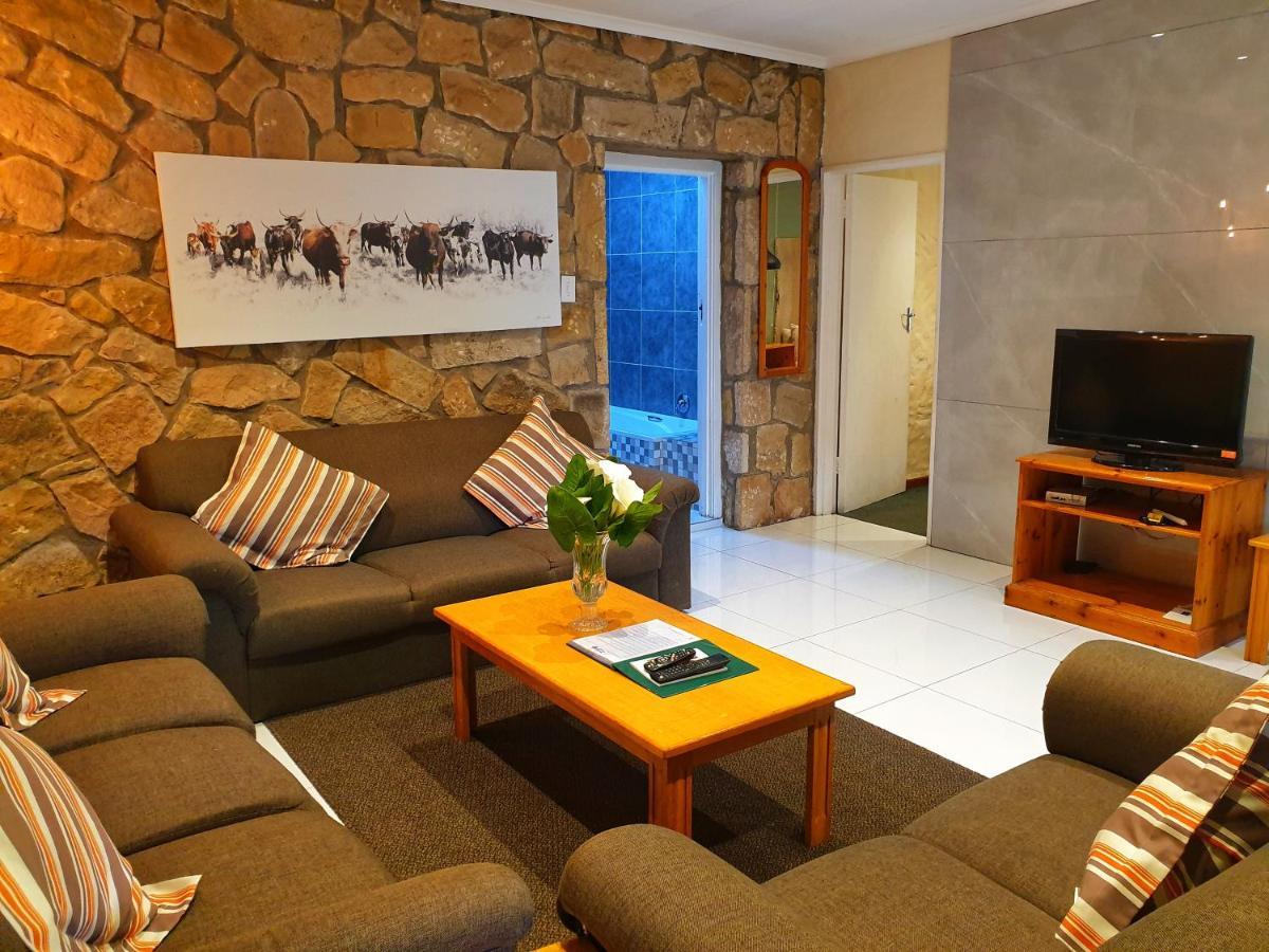 Gooderson Leisure Mountain View Cottages Self Catering And Timeshare Resort Drakensberg Garden Kültér fotó